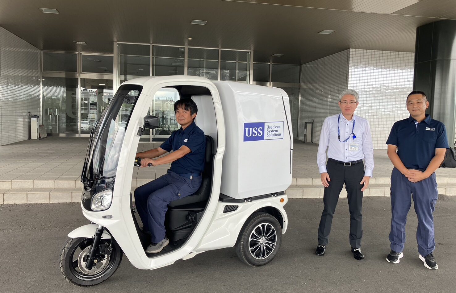 【プレスリリース】オートオークション最大手のUSSが、広大な面積を誇る会場の作業車として『I-Cargo』を試験導入。EVならではのメリットに早くも高評価